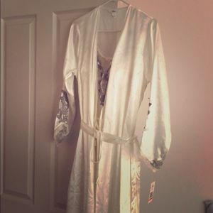 Flora silk nightgown and robe-never worn with tags